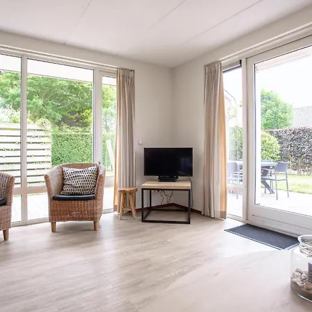 3 Bedroom Lovely In 펜션 *